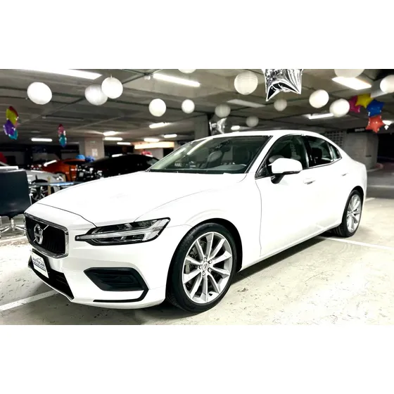 Volvo S60 2.0 T5 Momentum At