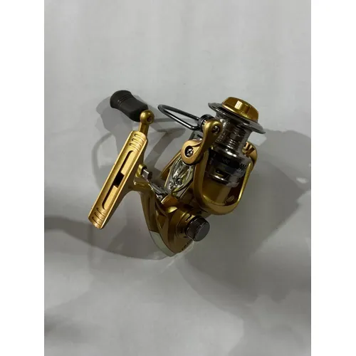 Carretilha Daiwa Tatula TW 400XH Preto Manivela Direita 11kg