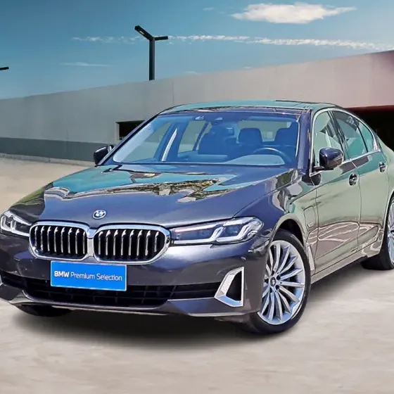 BMW 530 2024 E Luxury Lci 2024 en Lo Barnechea - RM (Metropolitana) usado