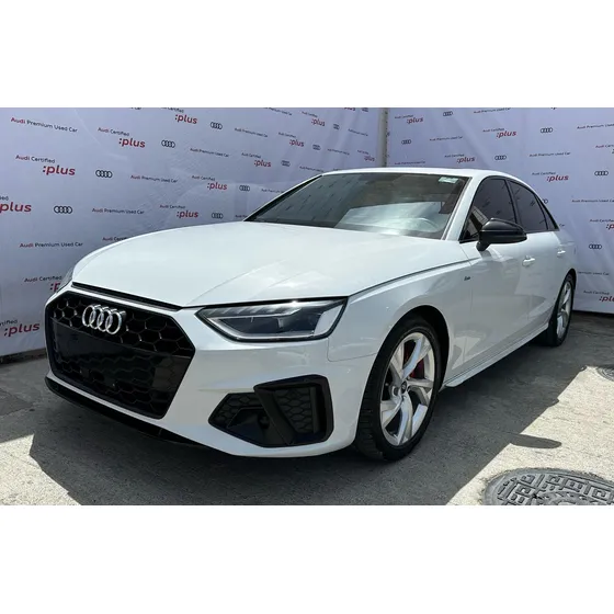 Audi A4 2.0 S-line At