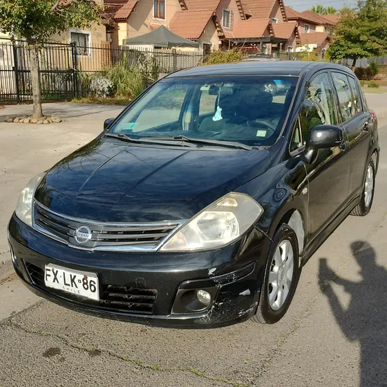 Nissan Tiida 2013