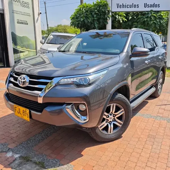 Toyota Fortuner 2018 2.7l