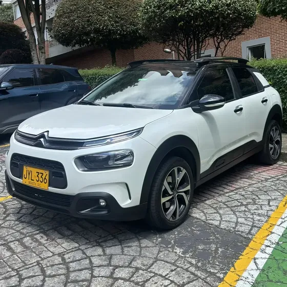 Citroën C4 Cactus 2022 1.6 Shine Turbo Aut