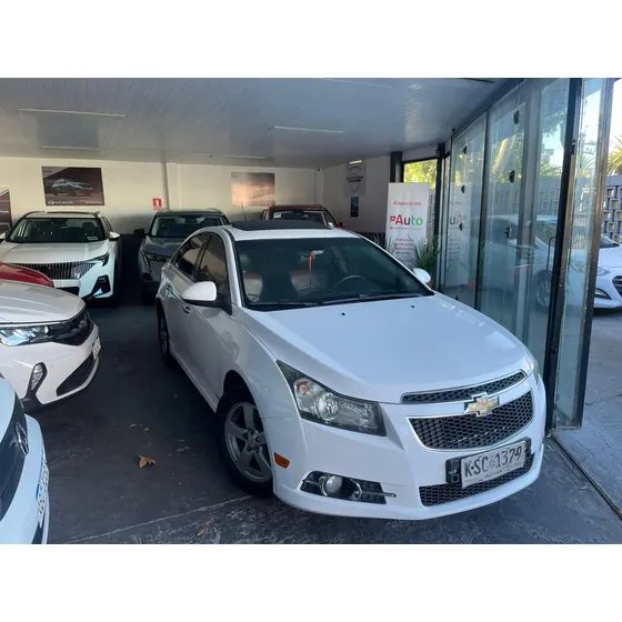 Chevrolet Cruze 1.8 Ltz At 141cv