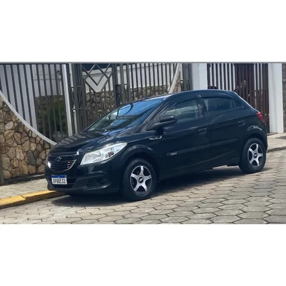 Chevrolet Onix 1.0 Lt 5p