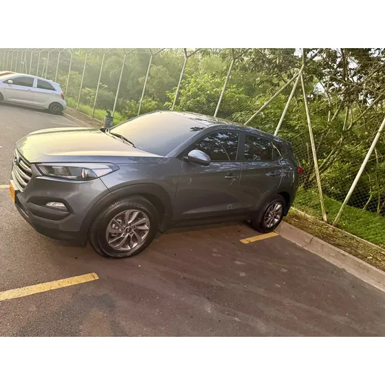 Hyundai Tucson 2.0 Gl Advance