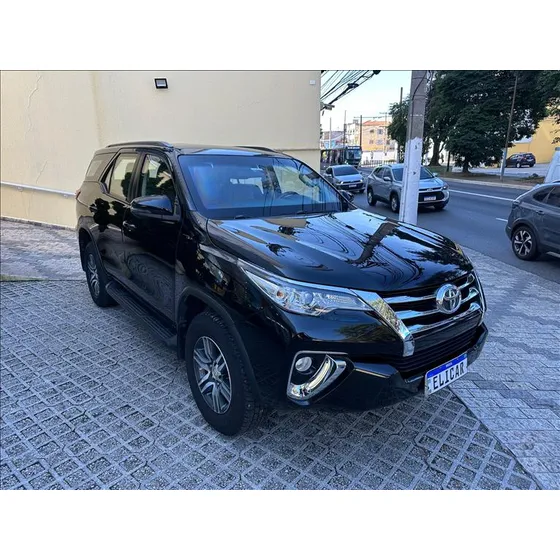 Toyota Hilux Sw4 2.7 Sr 4x2 16v Flex 4p Automático