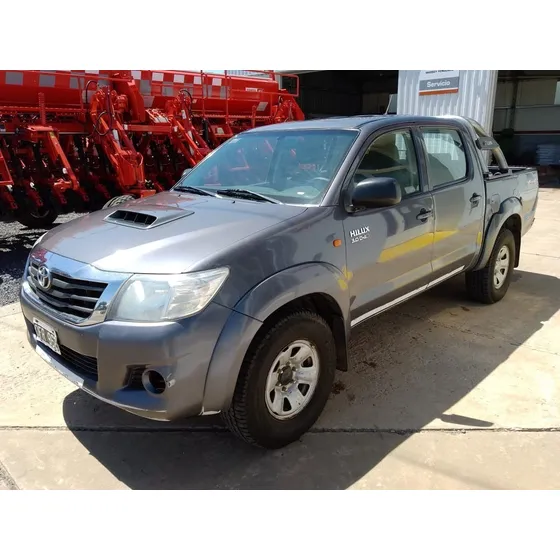 Toyota Hilux 3.0 Cd Sr 171cv 4x4 - C3
