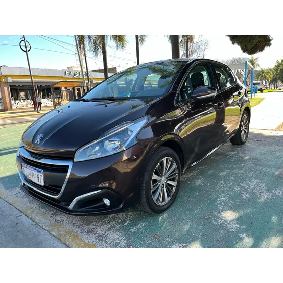 Peugeot 208 1.6 Feline Tiptronic