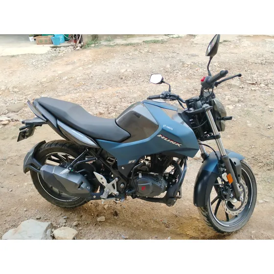 Moto Tipo Deportiva Hero Hunk 160r Modelo 2025.