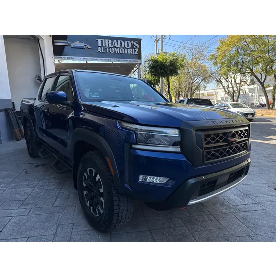 Nissan Frontier 4.0 Pro-4x V6 4x4 At