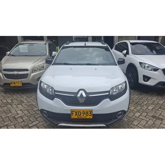 Renault Stepway 1.6 Intense Automática