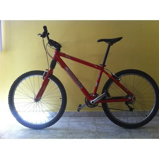 Bicicleta Montañera Cannondale F300 Rin 26 Impecable Shimano