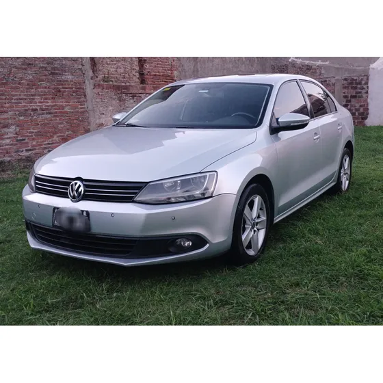 Volkswagen Vento 2.5 Luxury 170cv