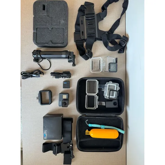 Camera De Ação Go Pro Hero 7 + Kit Acessórios