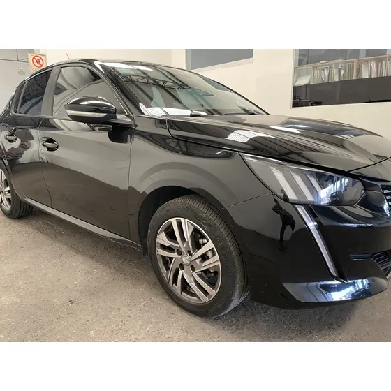 Peugeot 208 1.6l Feline Tiptronic