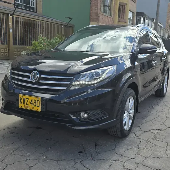 DFSK Glory 580 2022 Full Equipo