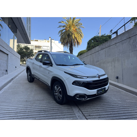 Fiat Toro 2.0 Volcano 4x4 At Fiat Toro 2.0 Volcano 4x4 At