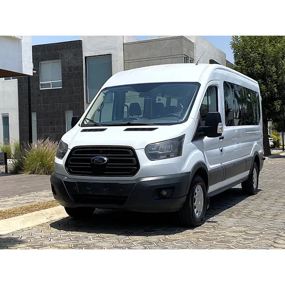 Ford Transit 2.2 Pasajeros Larga Techo Alto Custom Mt