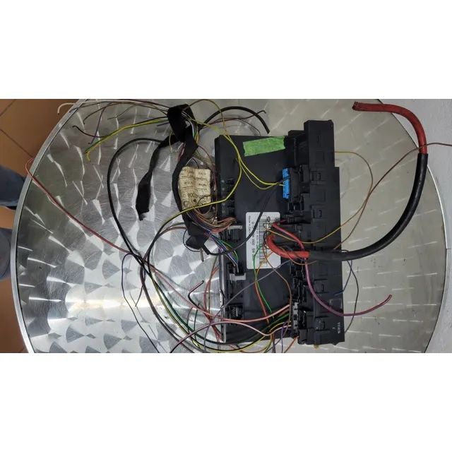 Modulo De Fusibles Traseros Mercedes Benz W203. Usado 