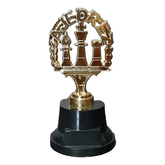Set X4 Trofeo Plástico Ajedrez Base Negra Souvenir 12cm