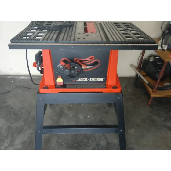 Sierra De Mesa Black And Decker 10 PuLG