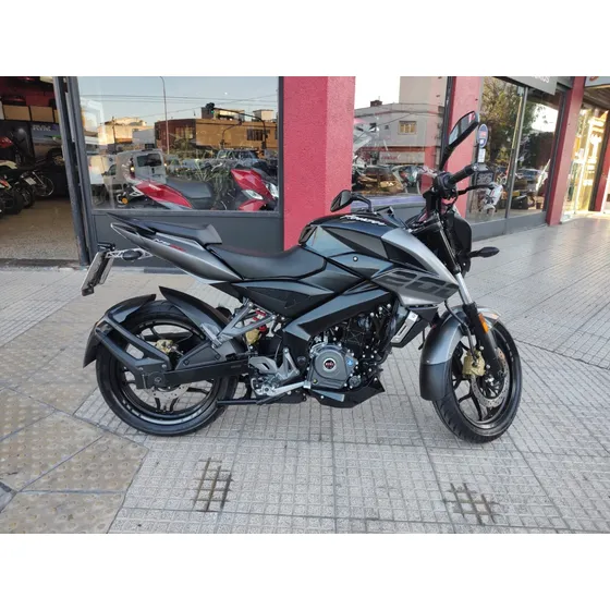 Usada Bajaj Ns200 2018 Naked 5300 Km Impecable Estado - Rvm
