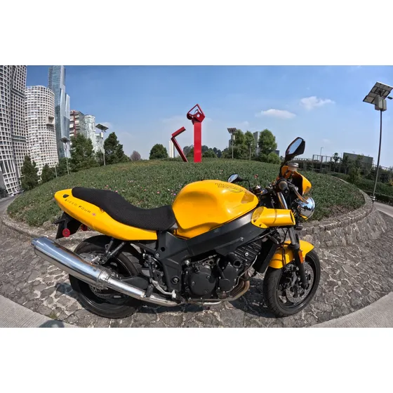 Triumph Speed Four En Perfecto Estado, Llantas Scorpion 90%