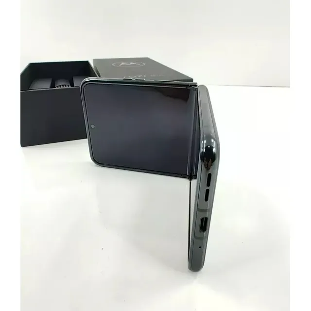 Motorola Razr 40 Ultra 5g 8gb Ram/256gb Foldable New