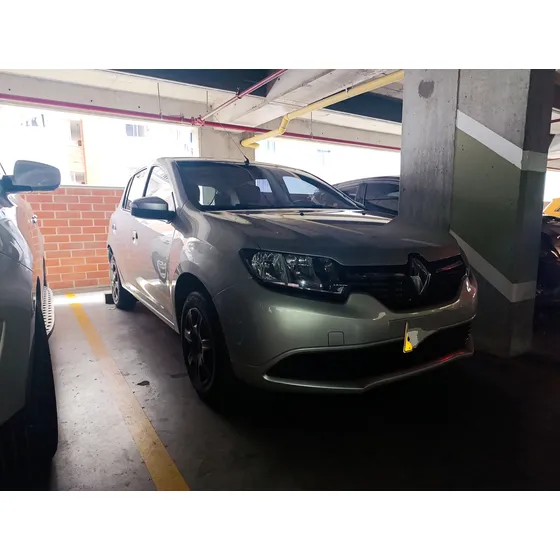 Renault Sandero 1.6 Authentique