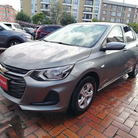 Chevrolet Captiva 2025 Lt Turbo Sedan Mec 1,0