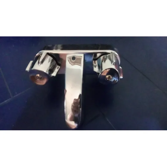 Llave De Lavamanos Marca Sam