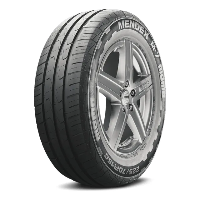 Cubierta Momo 235/65/16 Mendex M7 115/113t