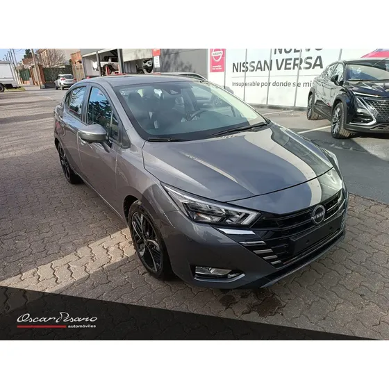 Nissan Versa Exclusive Cvt