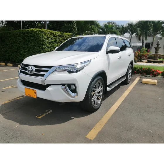 Toyota Fortuner 2.8 Sr-v Blindada 4x4 Diesel