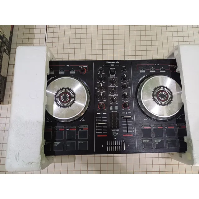Controlador Dj Pioneer Ddj-sb2 Negro De 2 Canales