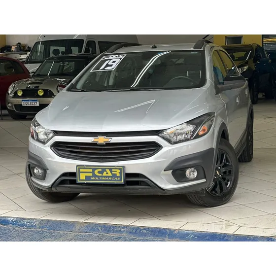 Chevrolet Onix 1.4 Activ Aut. 5p