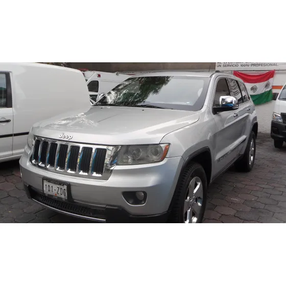 Jeep Grand Cherokee Overland 4x4 Mt