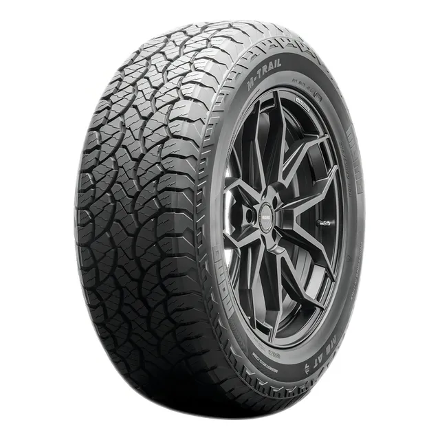 Cubierta Lt245/75 R16 120/116 S Momo Trail M8 A/t