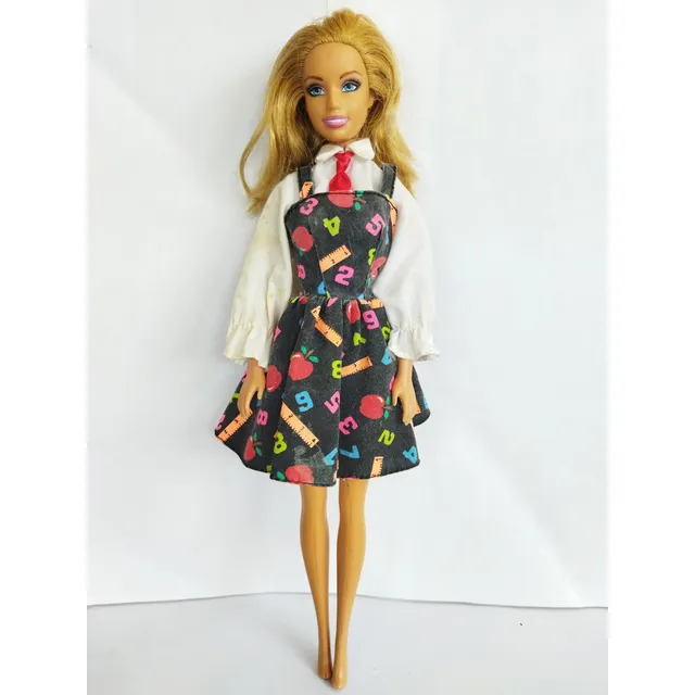 Barbie Maestra Vestido Matemáticas Corbata 2005