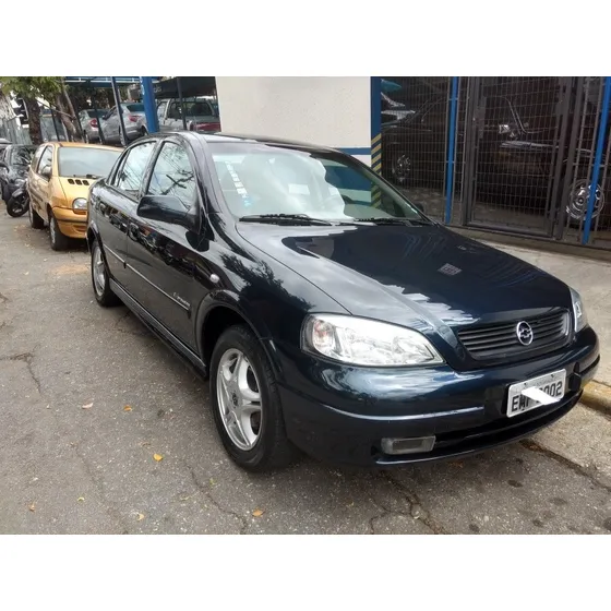 Chevrolet Astra Sedan 2.0 8v Expression 4p