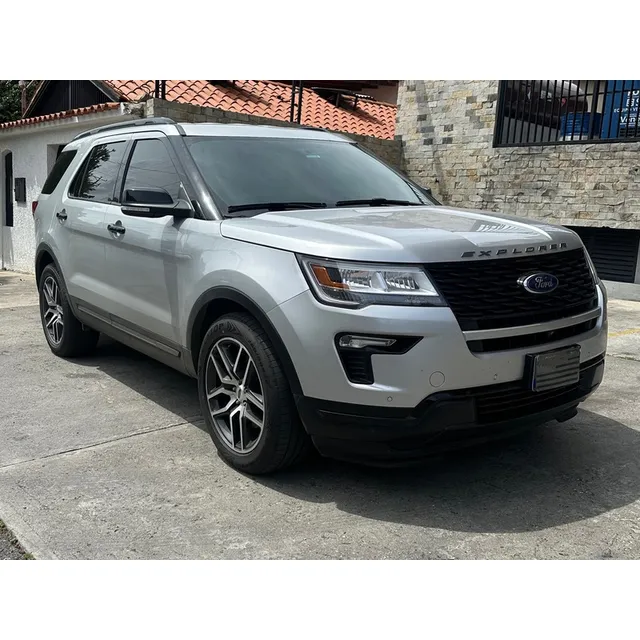 Ford Explorer Sport