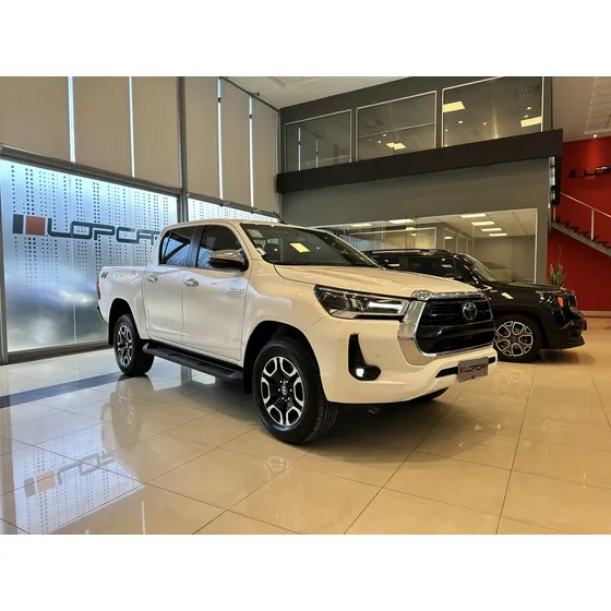 Toyota Hilux Pick-up 2.8 Cd Srx 204cv 4x4 At