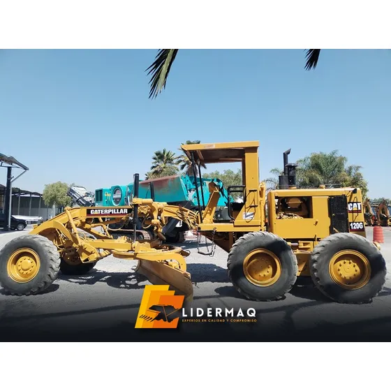 Motoconformadora 120g Cat 1994