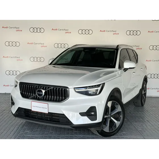 Volvo Xc40 B4 Ultimate 2.0 T 262 Hp