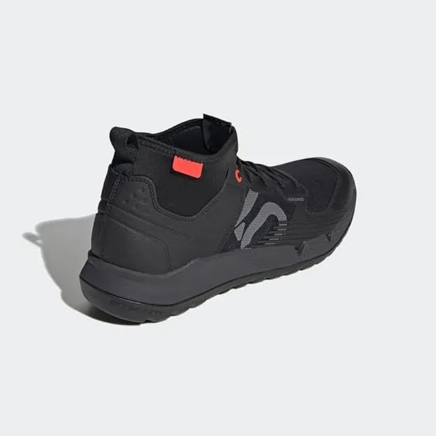 Tenis adidas Trailcross