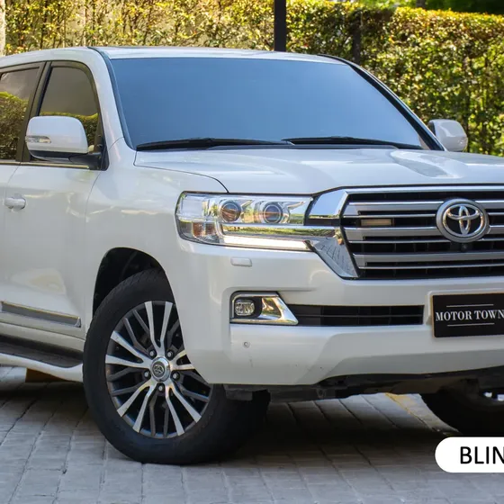 Toyota Land Cruiser 2017 4.6 Vx V8 Lc 200