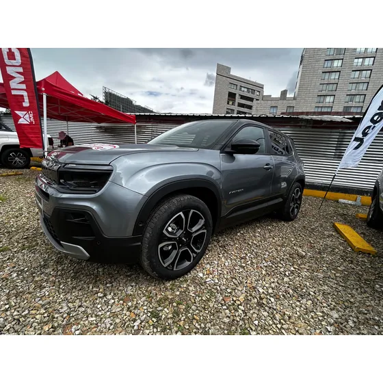 Jeep Avenger 0.0 Summit
