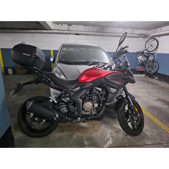 Voge 300 Ds