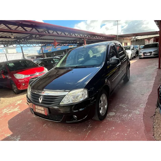Renault Logan 1.6 Expression Hi-torque 4p